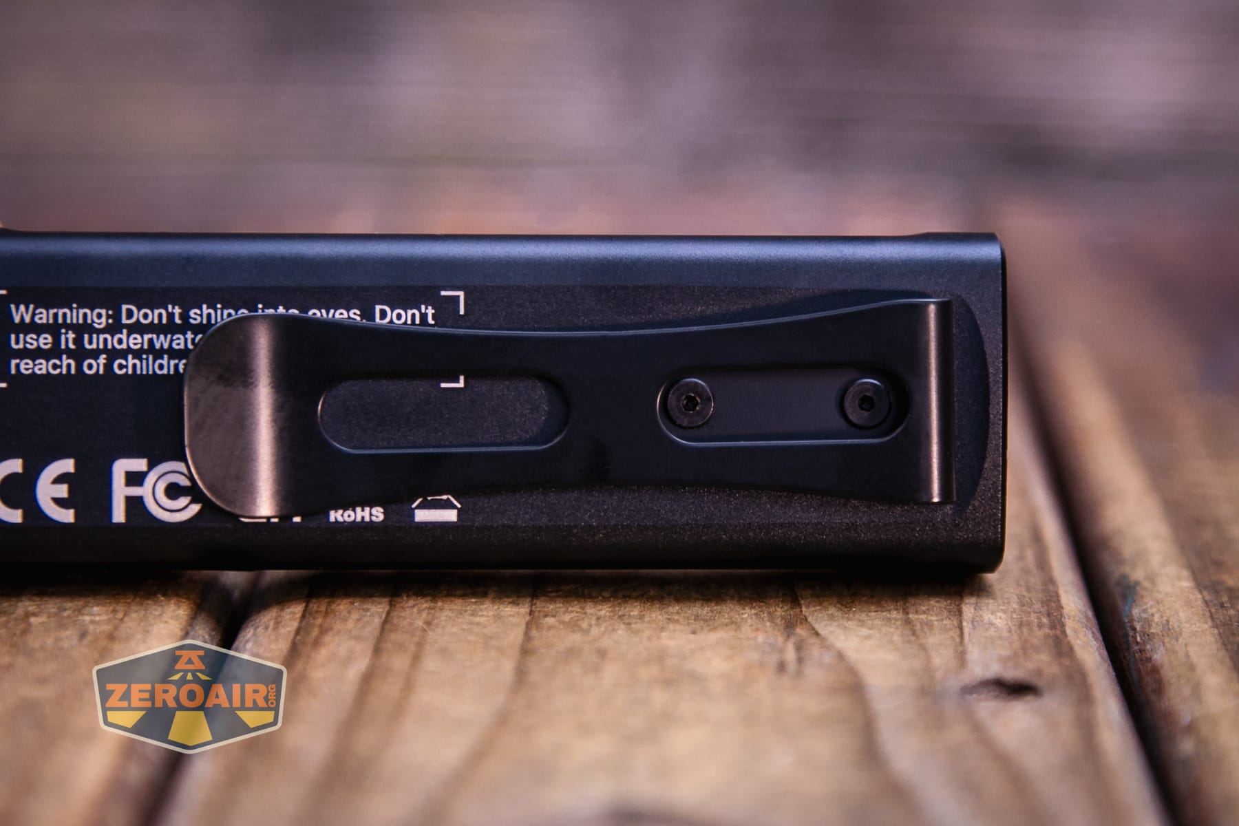 Vezerlezer WK2 flat flashlight pocket clip