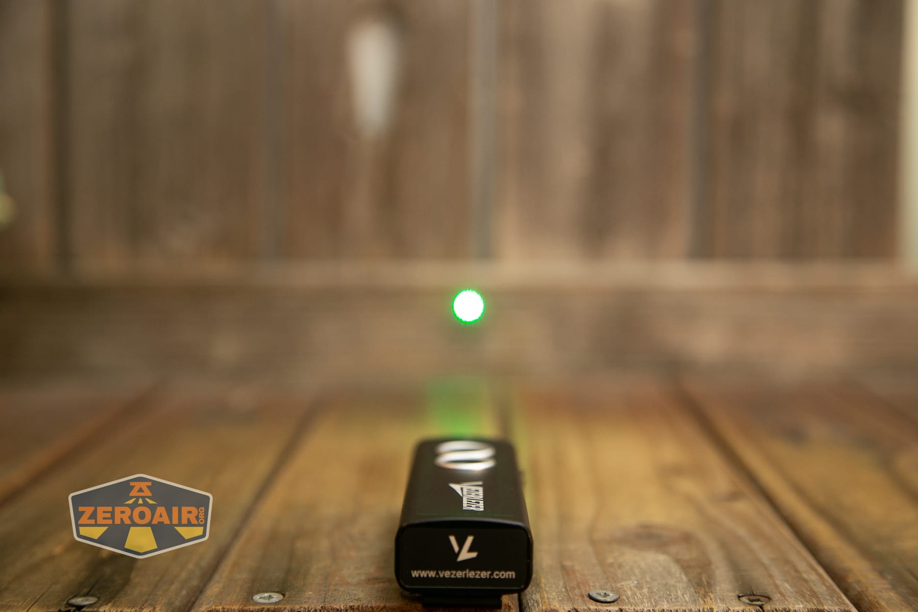 Vezerlezer WK2 flat flashlight laser on