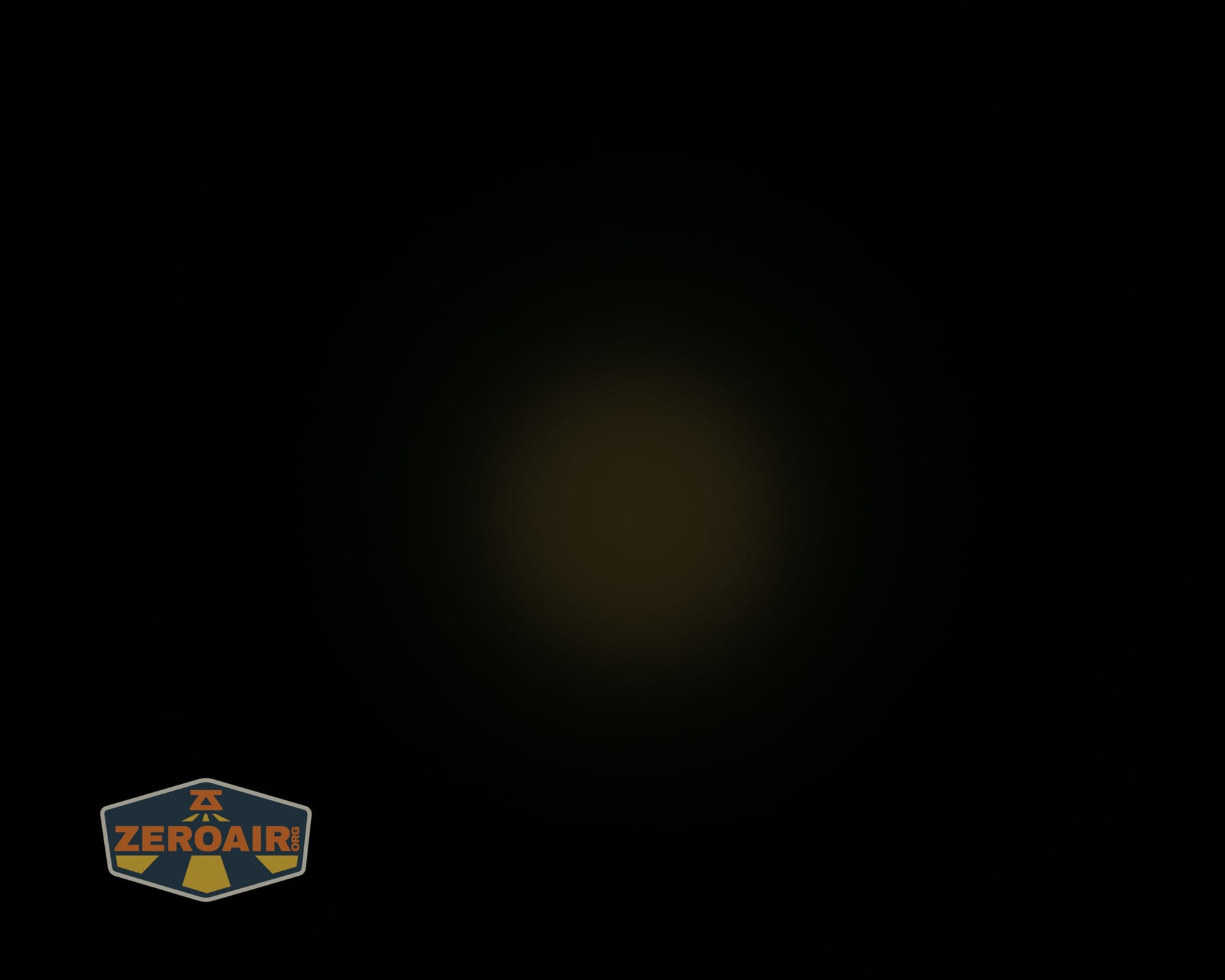 Vezerlezer WK2 flat flashlight beamshots on ceiling