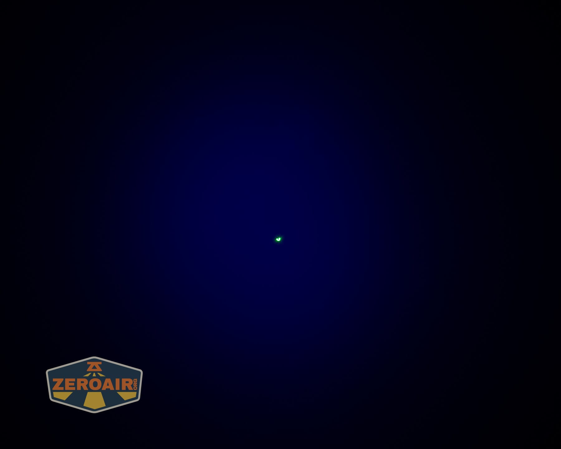 Vezerlezer WK2 flat flashlight beamshots on ceiling