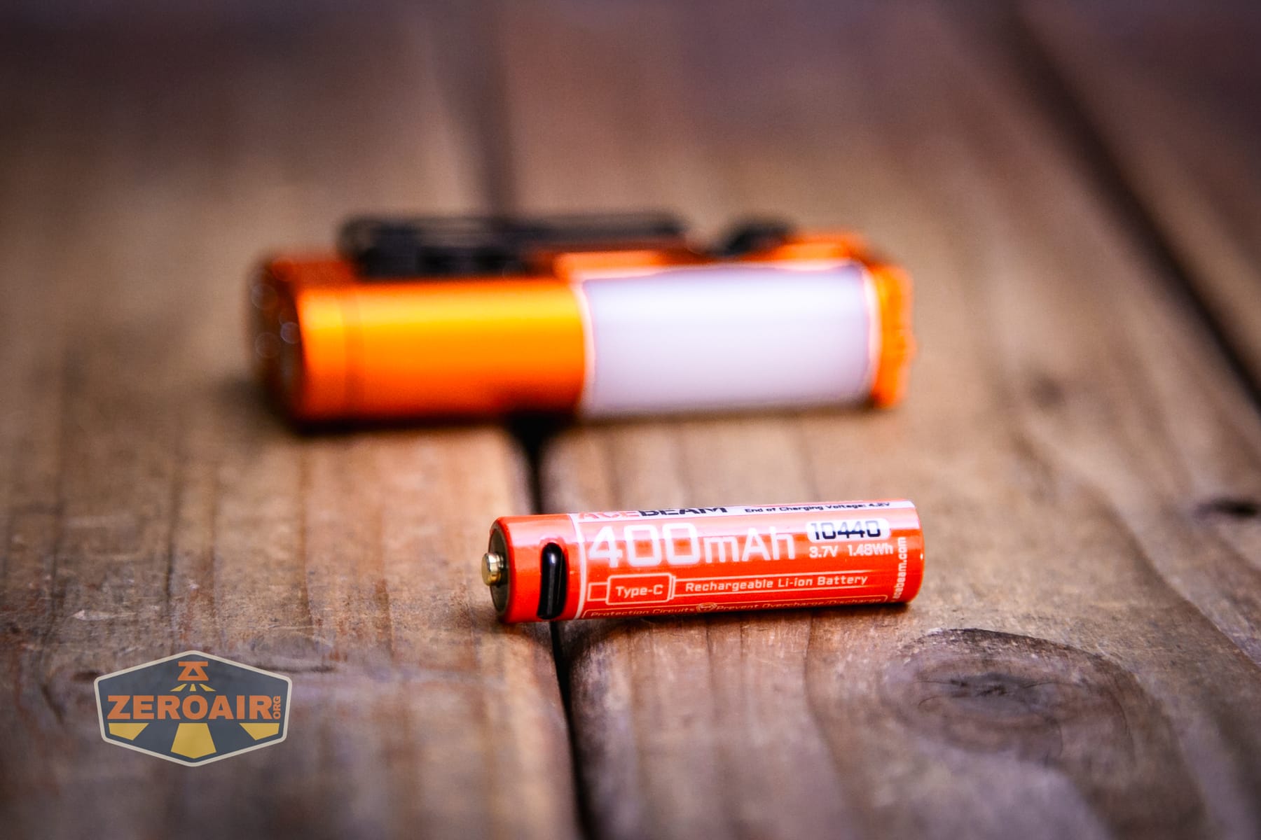 Acebeam UC3A Signal flashlight with cell