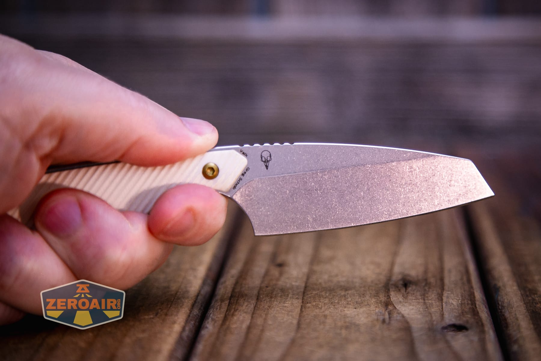 Kansept Valk Fixed blade knife blade shape