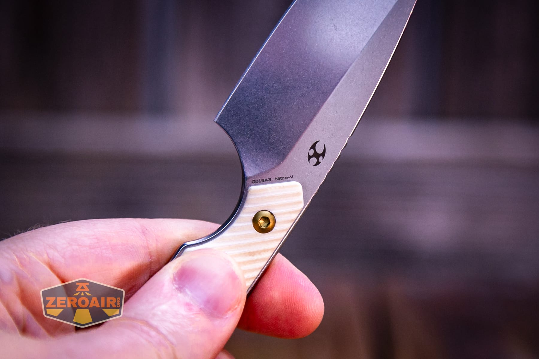 Kansept Valk Fixed blade knife labels and logos