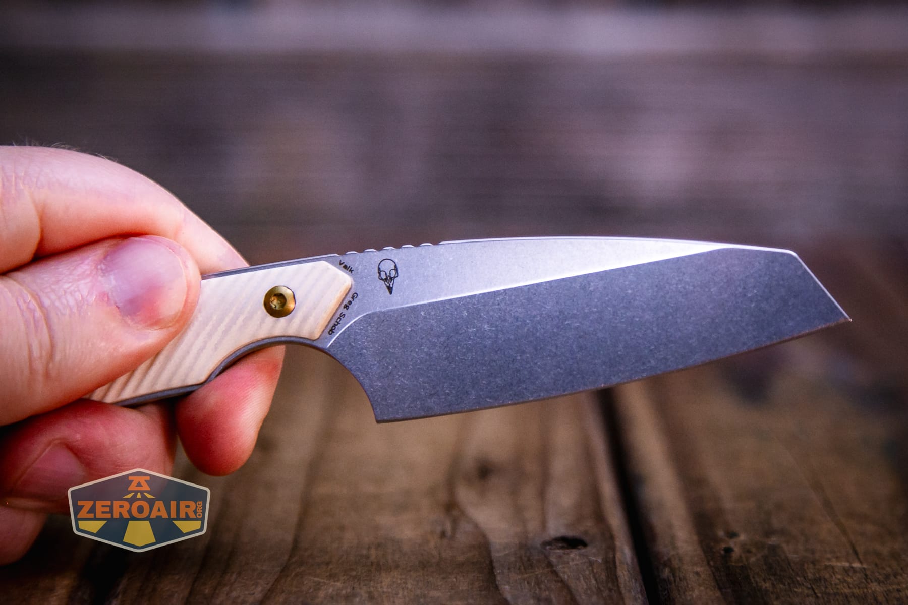 Kansept Valk Fixed blade knife blade shape