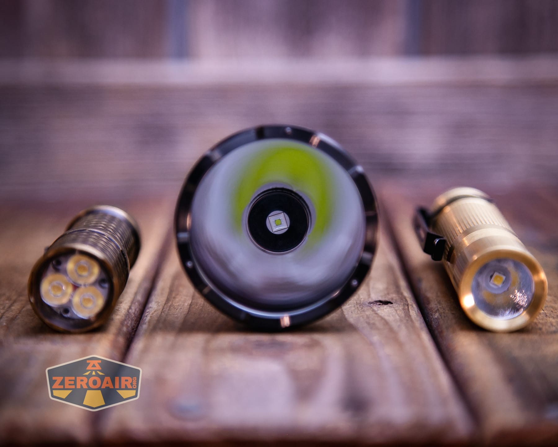 Niwalker N01 Max flashlight with two standard sized flashlights