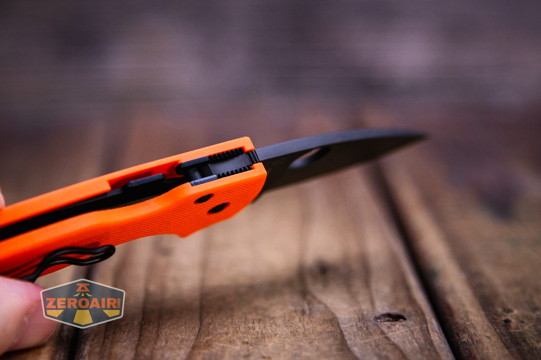 Spyderco Lil Native Cutlery Shoppe knife blade spine