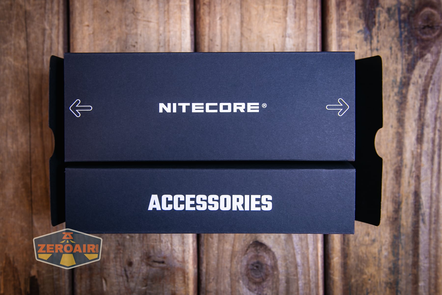 Nitecore P27iX customizable tactical flashlight box