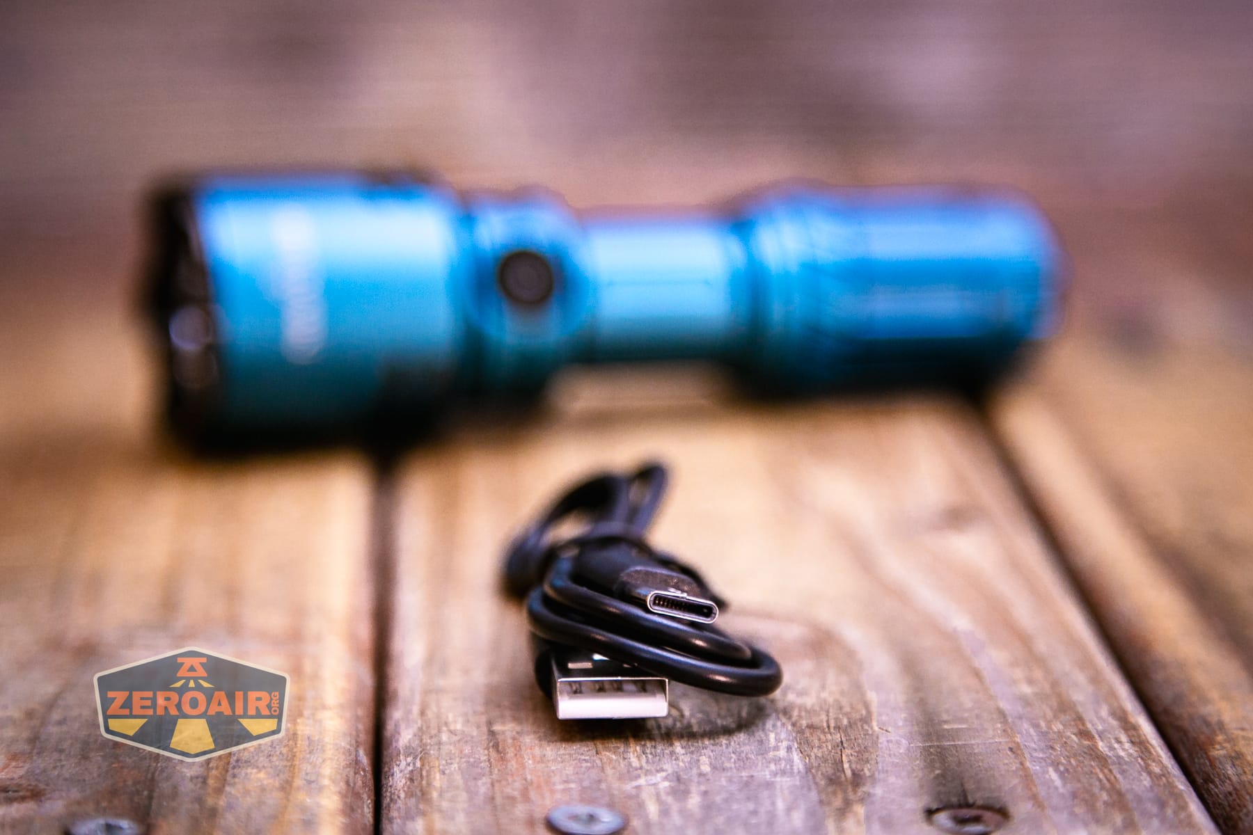 Niwalker N50S long range flashlight charging cable