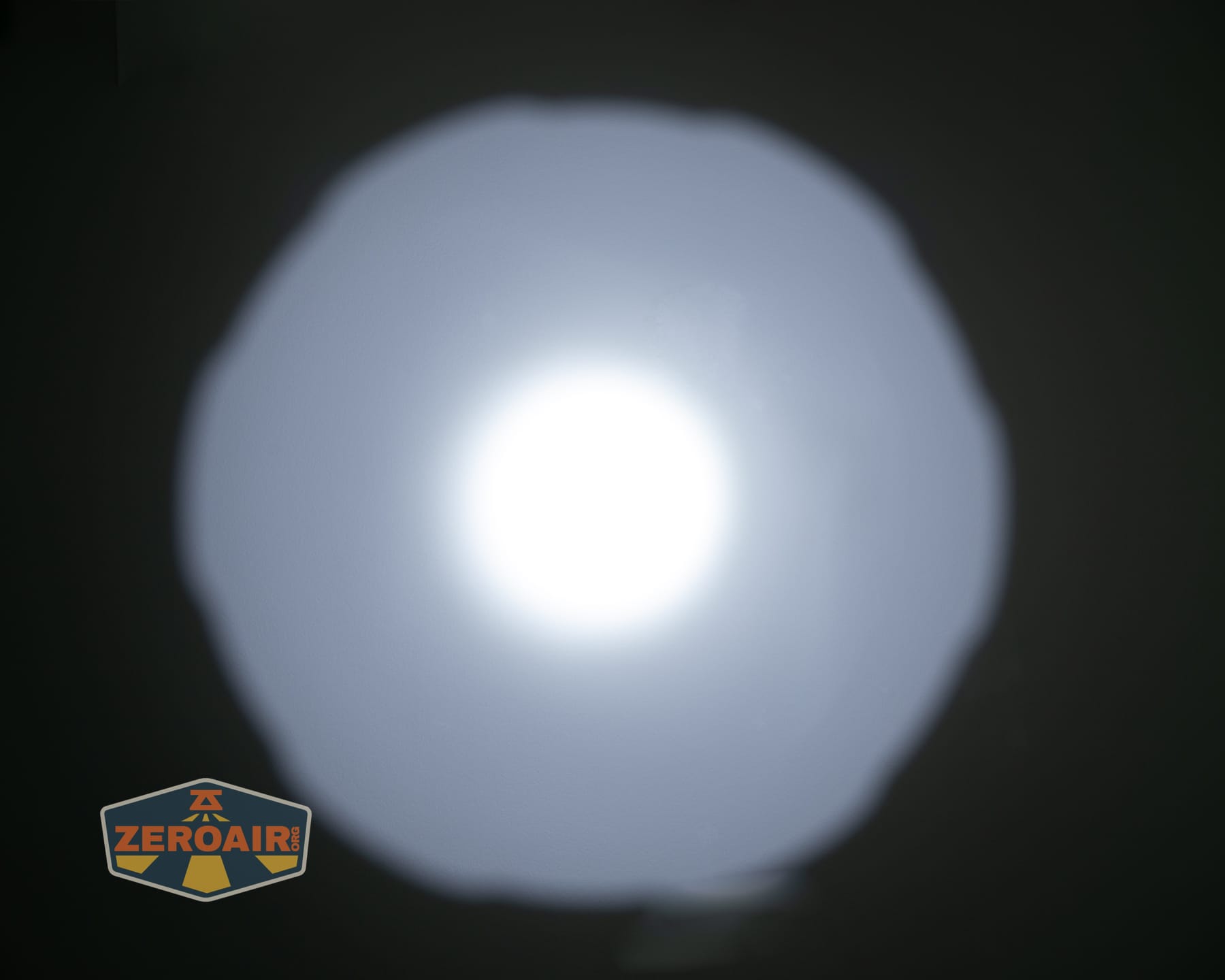 Niwalker N50S long range flashlight beamshots on ceiling