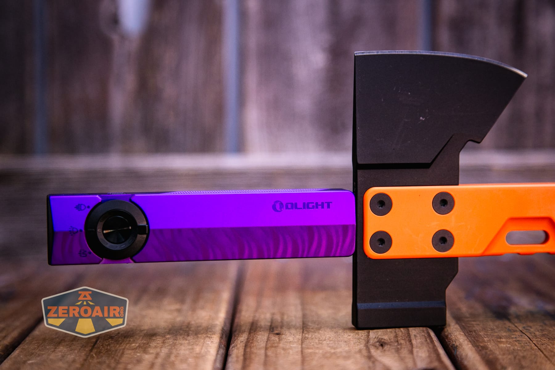 Olight ArkPro Nebula Violet Flat flashlight magnet in use