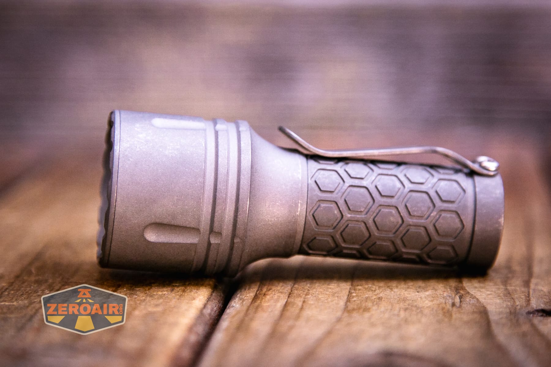 Reylight Dawn Max titanium flashlight with 18350 body