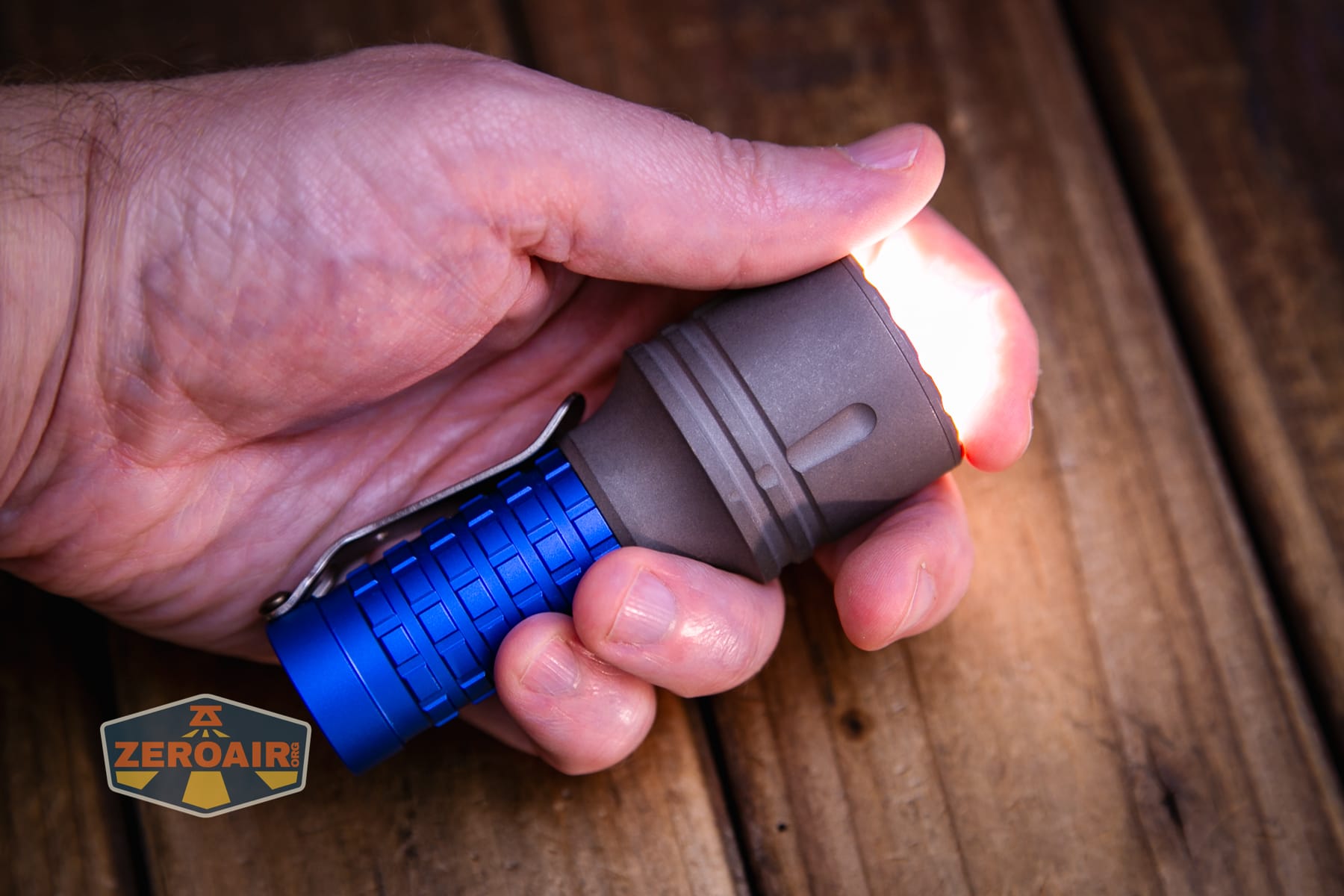 Reylight Dawn Max titanium flashlight with aluminum body
