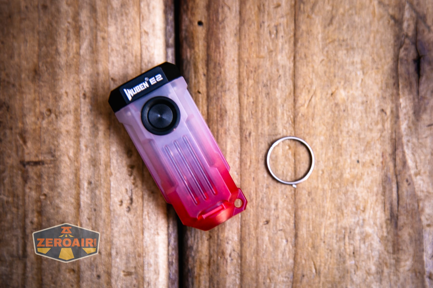 Wuben E2 Pulse keychain flashlight split ring