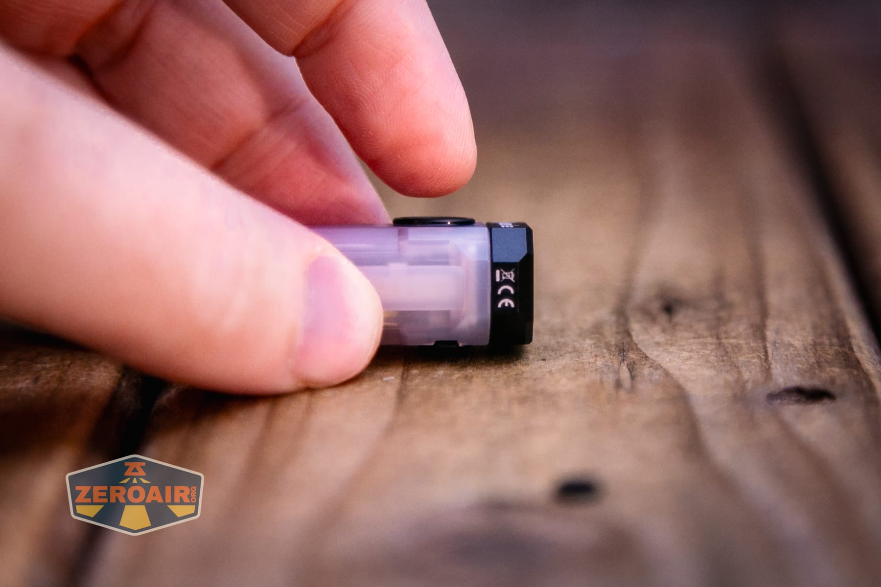 Wuben E2 Pulse keychain flashlight e-switch profile