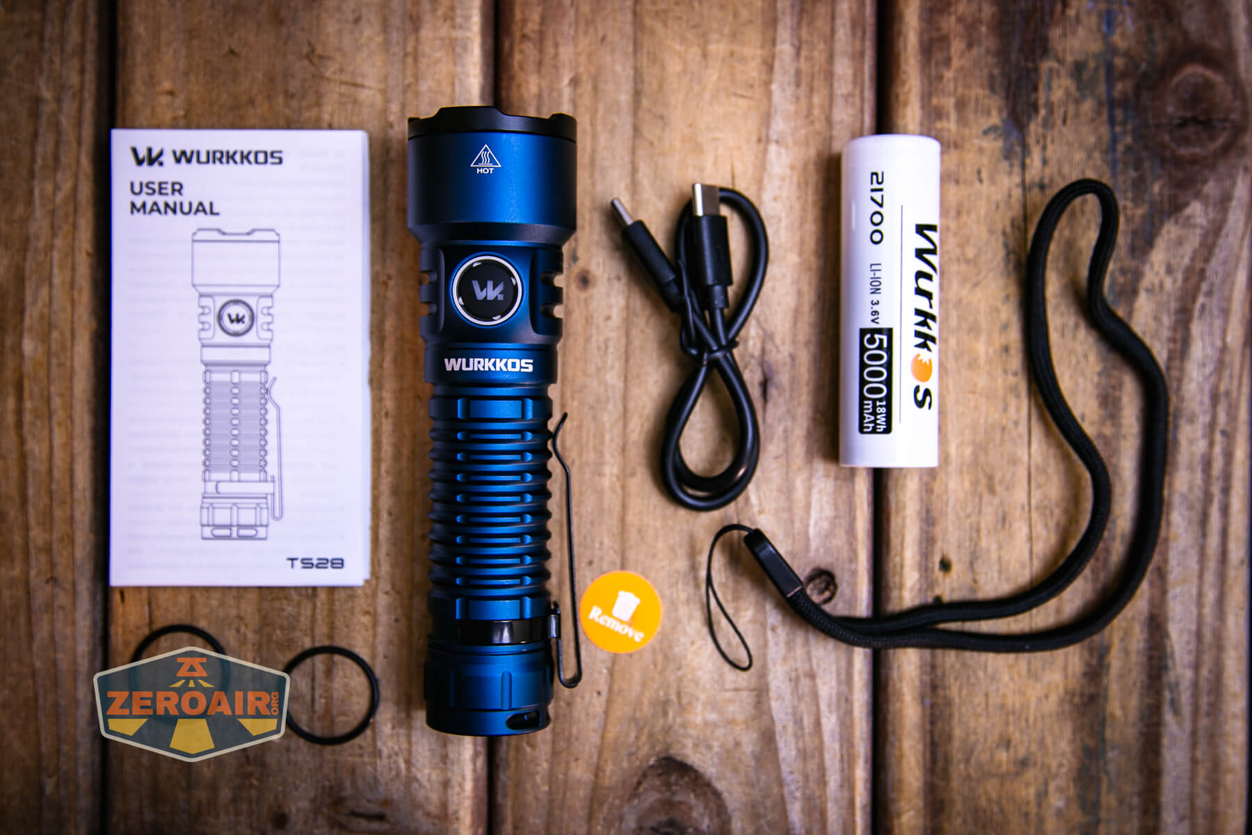 Wurkkos TS28 blue flashlight what's included