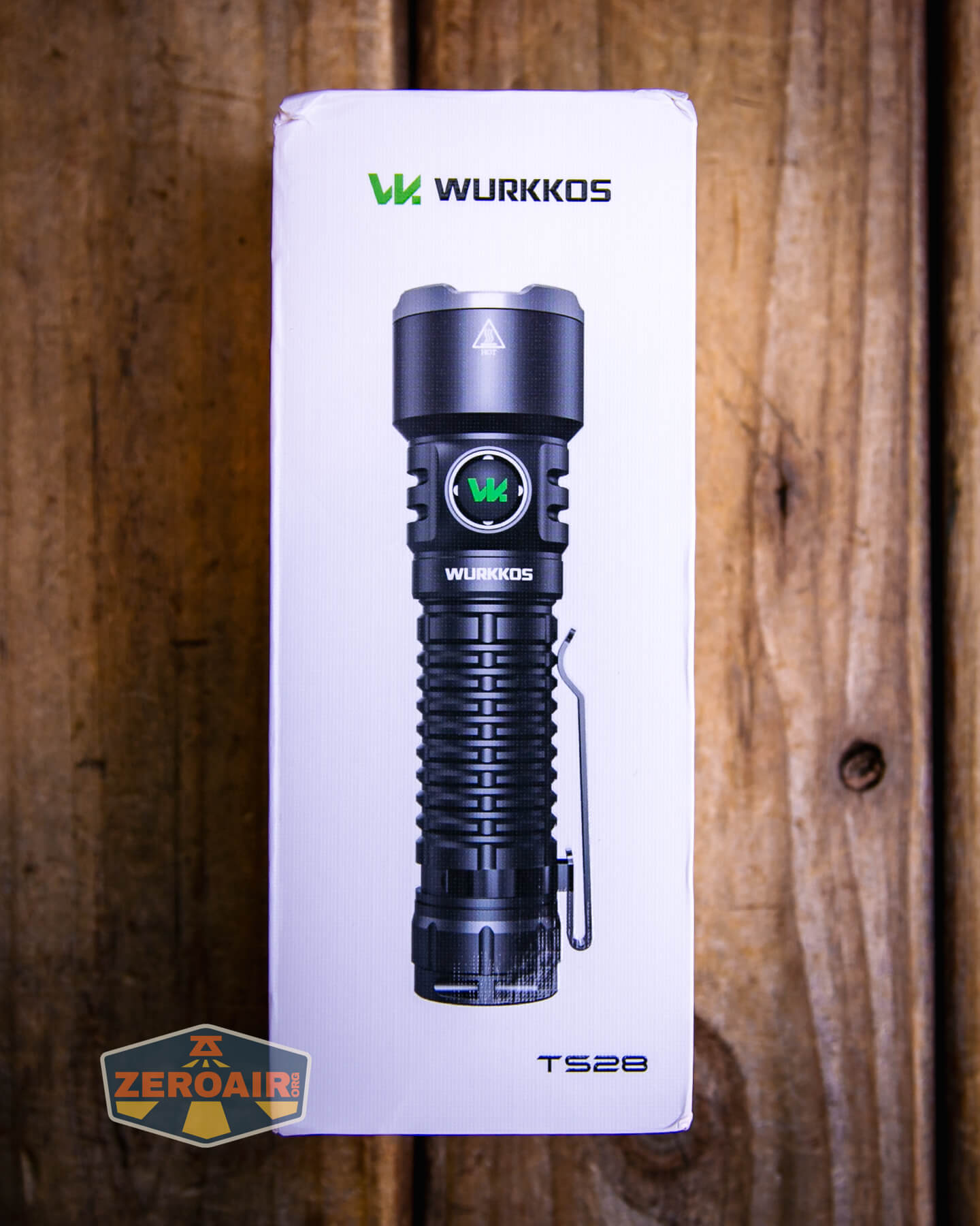 Wurkkos TS28 blue flashlight box