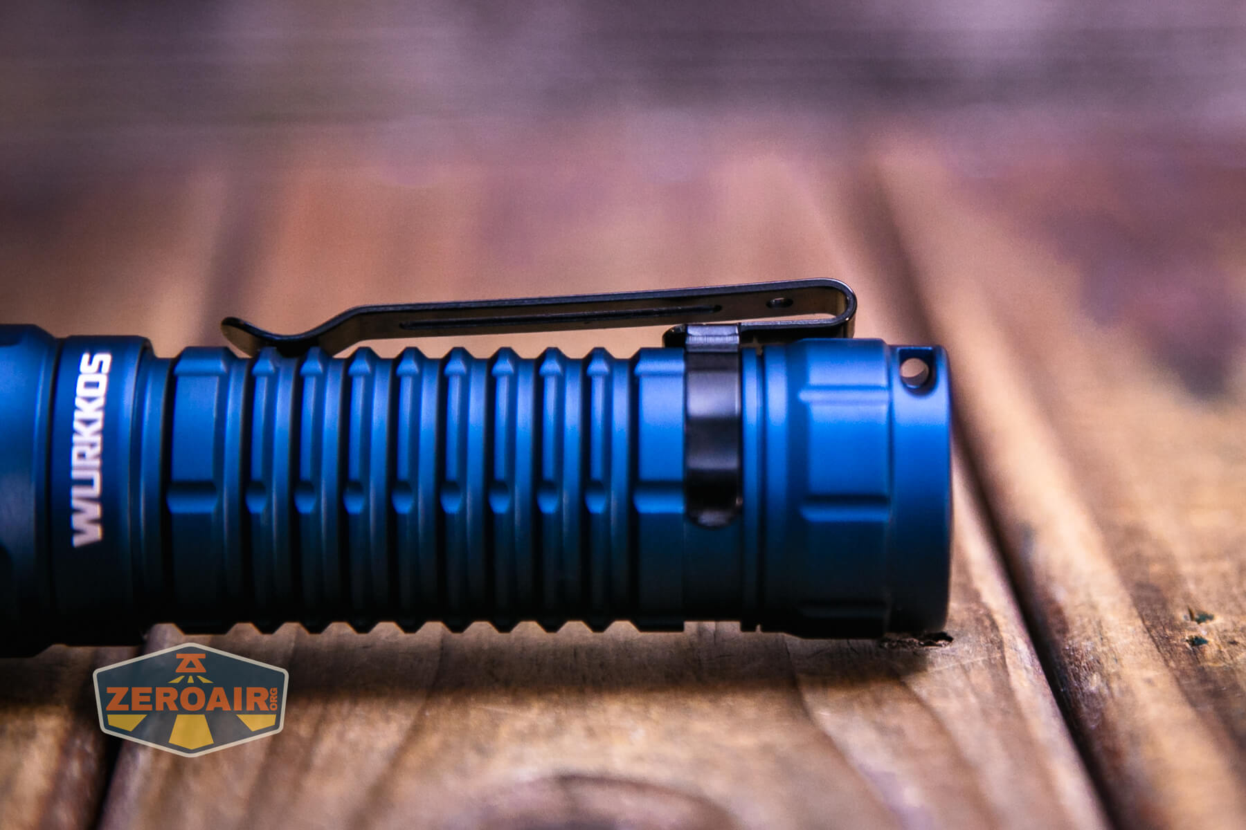 Wurkkos TS28 blue flashlight pocket clip and lanyard hole