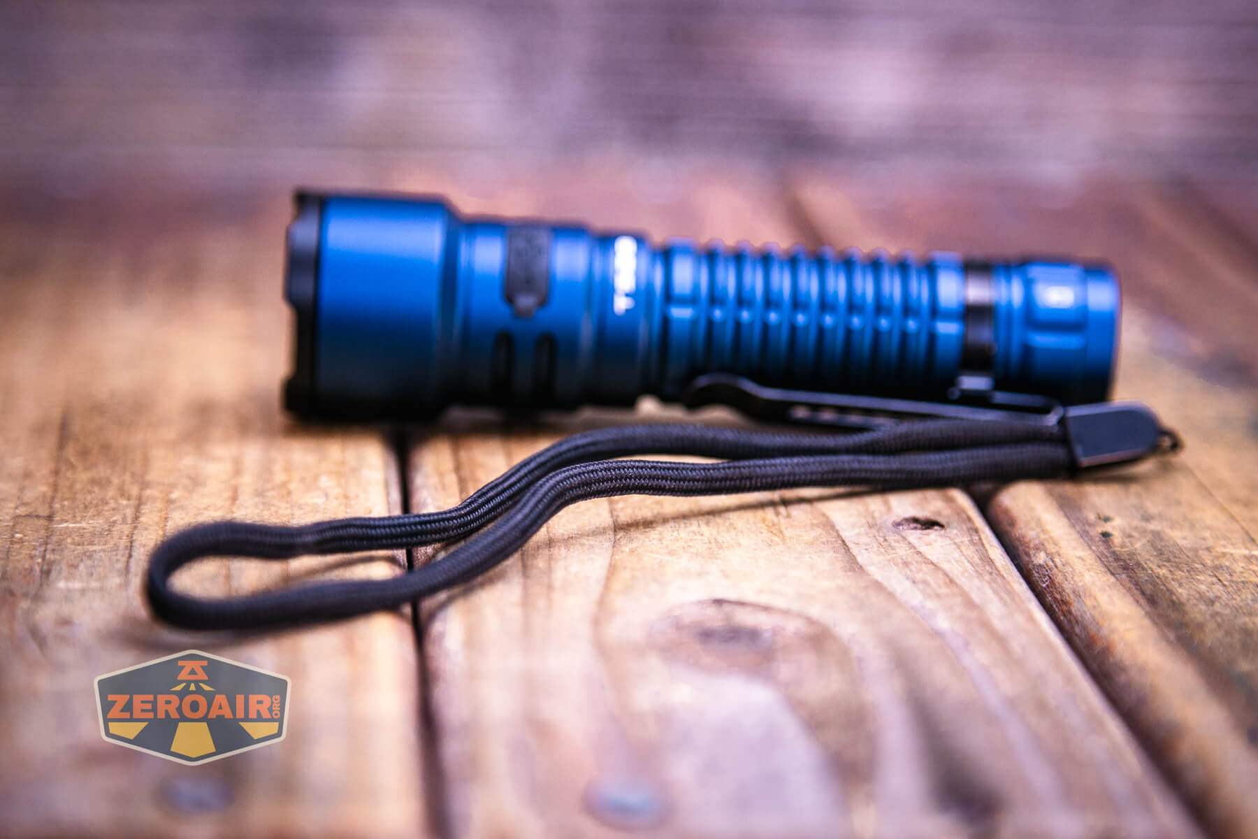 Wurkkos TS28 blue flashlight lanyard