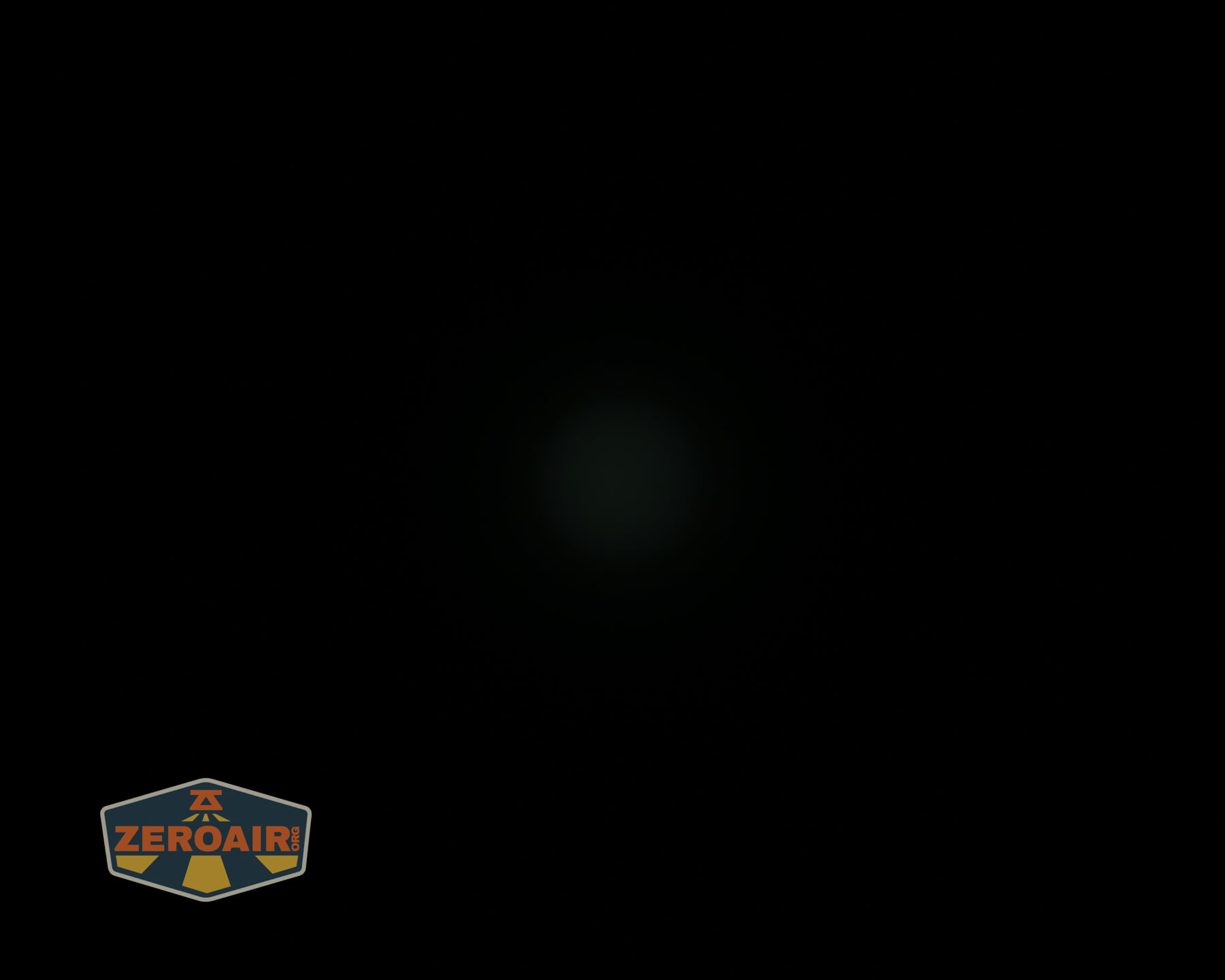 Wurkkos TS28 blue flashlight beamshots on ceiling