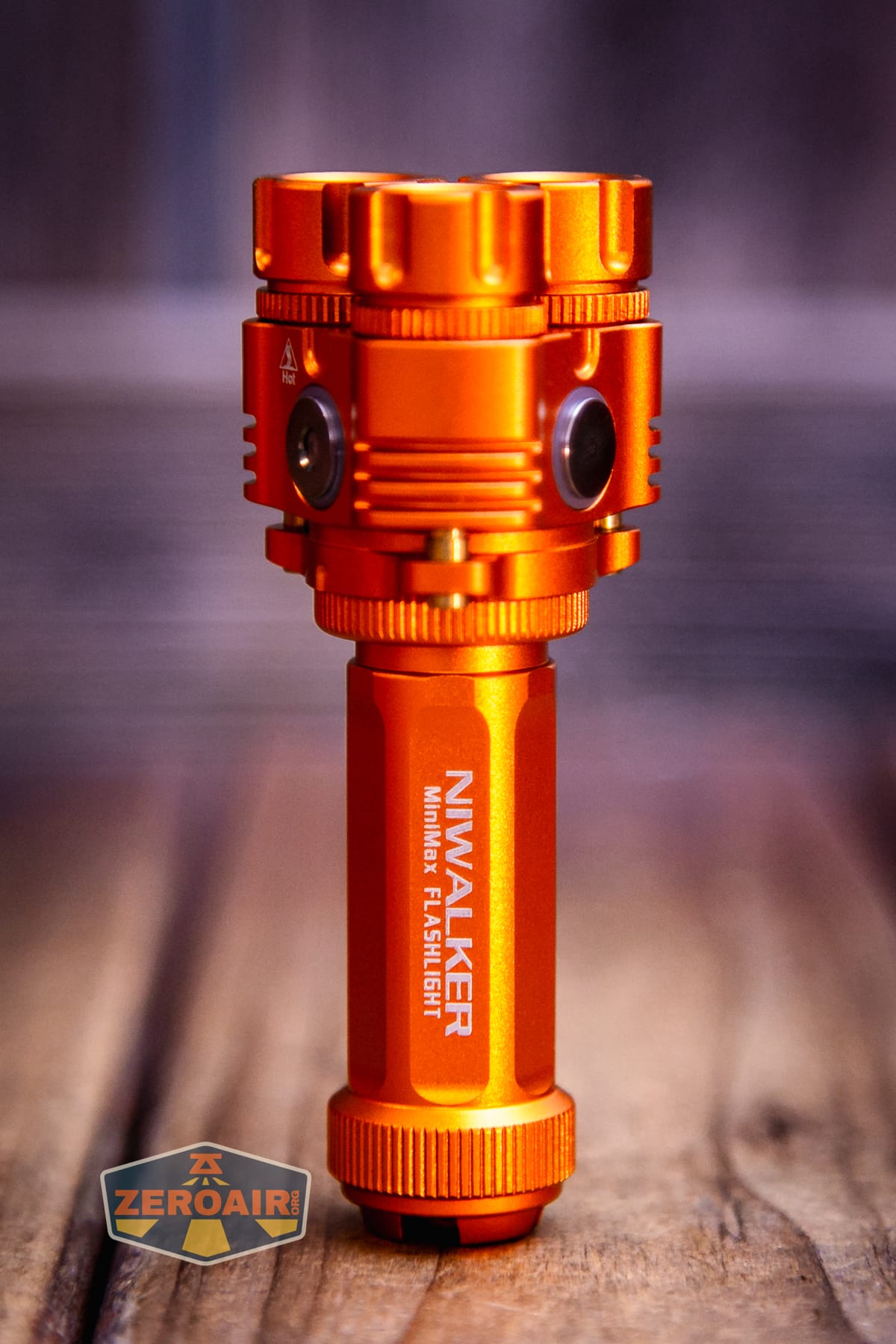 Niwalker ES01 Three Light flashlight showing all sides