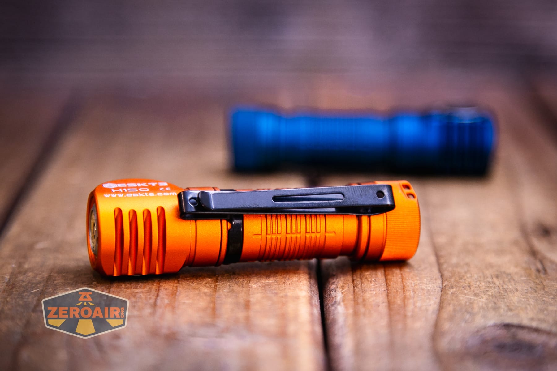 Skilhunt H150V4 3000K headlamp pocket clip