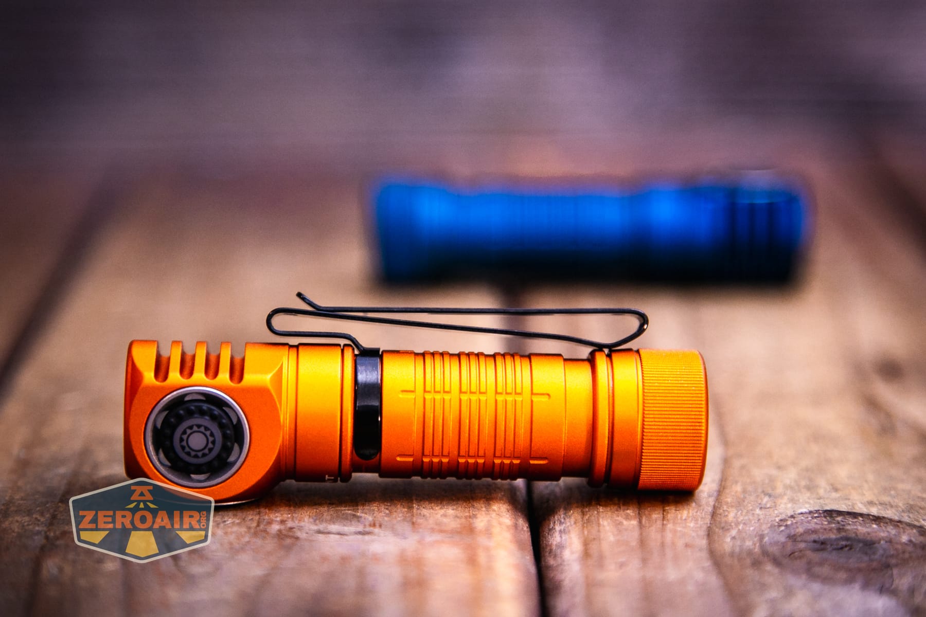 Skilhunt H150V4 3000K headlamp pocket clip