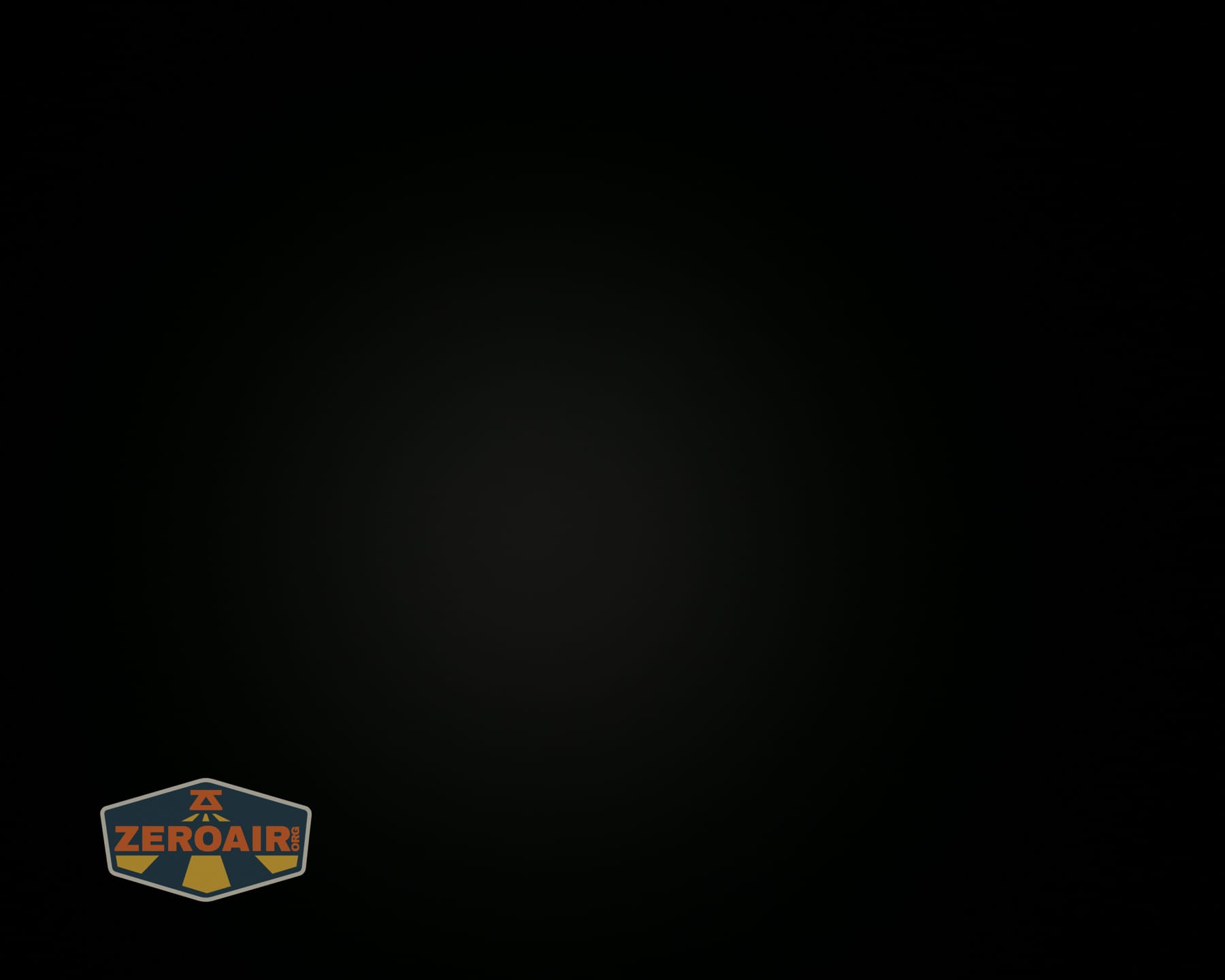 Skilhunt H150V4 5000K headlamp beamshots on ceiling