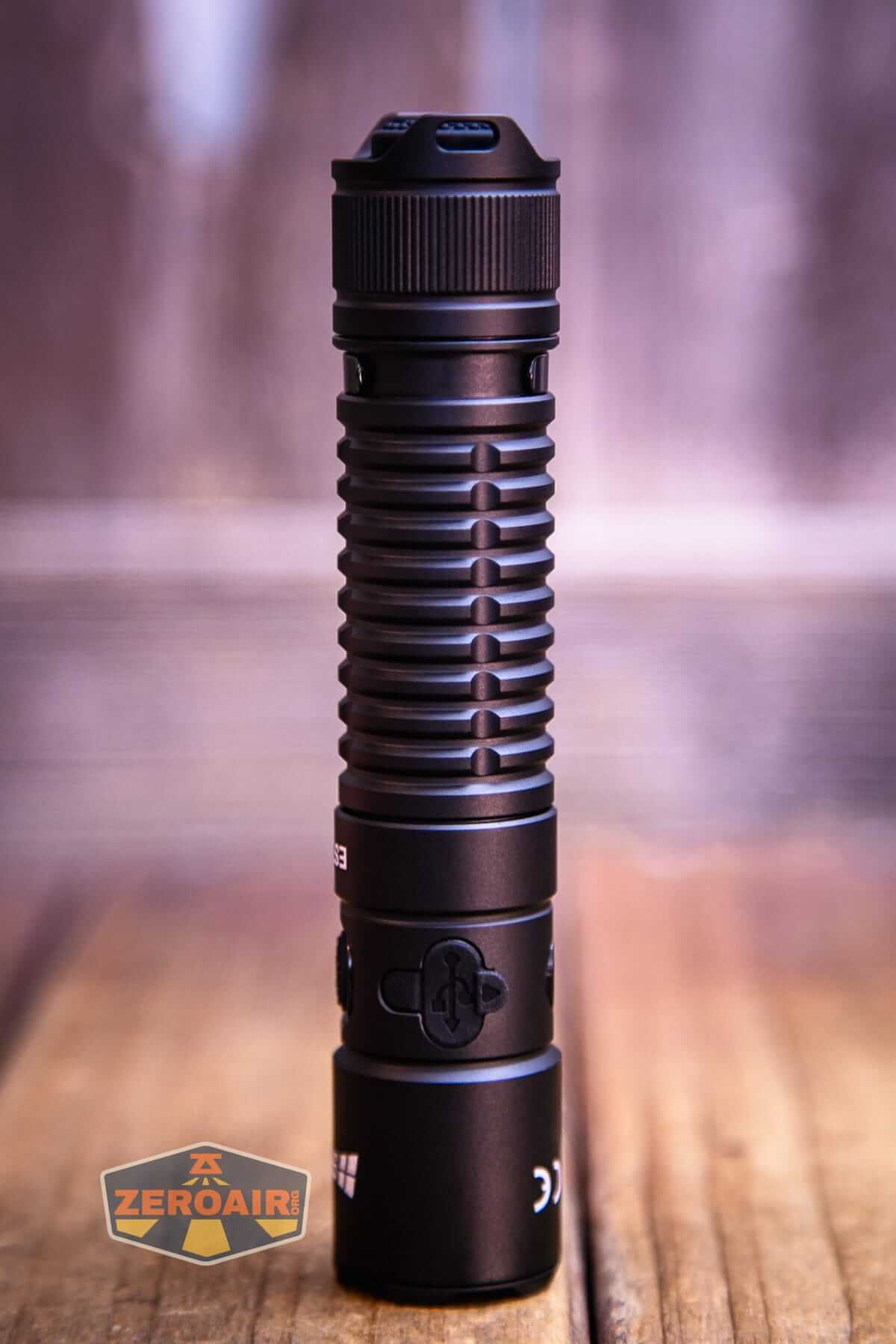 Speras EST UV flashlight showing all sides
