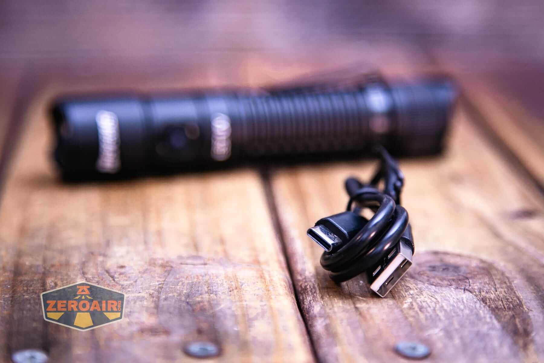 Speras EST UV flashlight charging cable