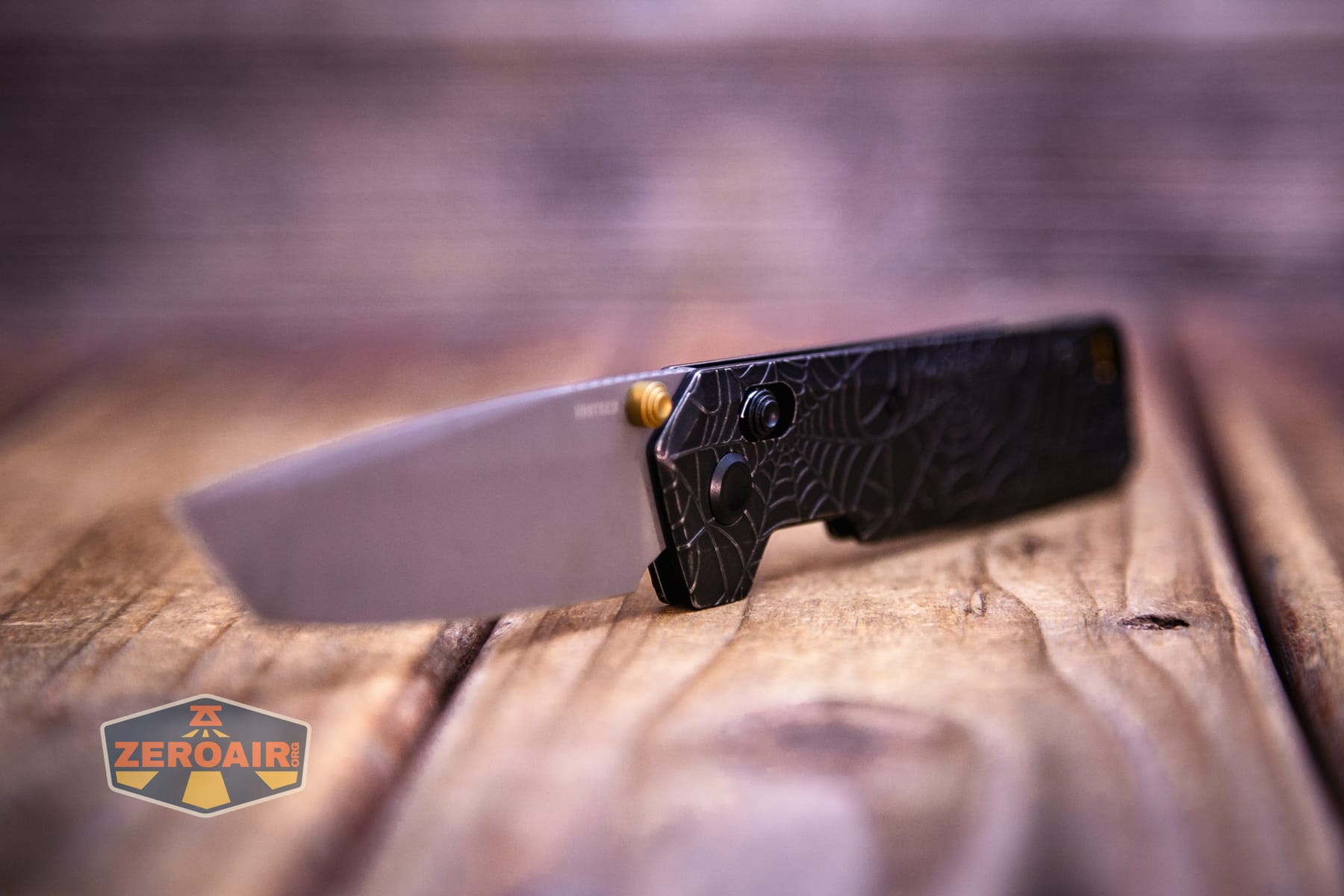 Vosteed Parallel Spiderweb knife three quarter view