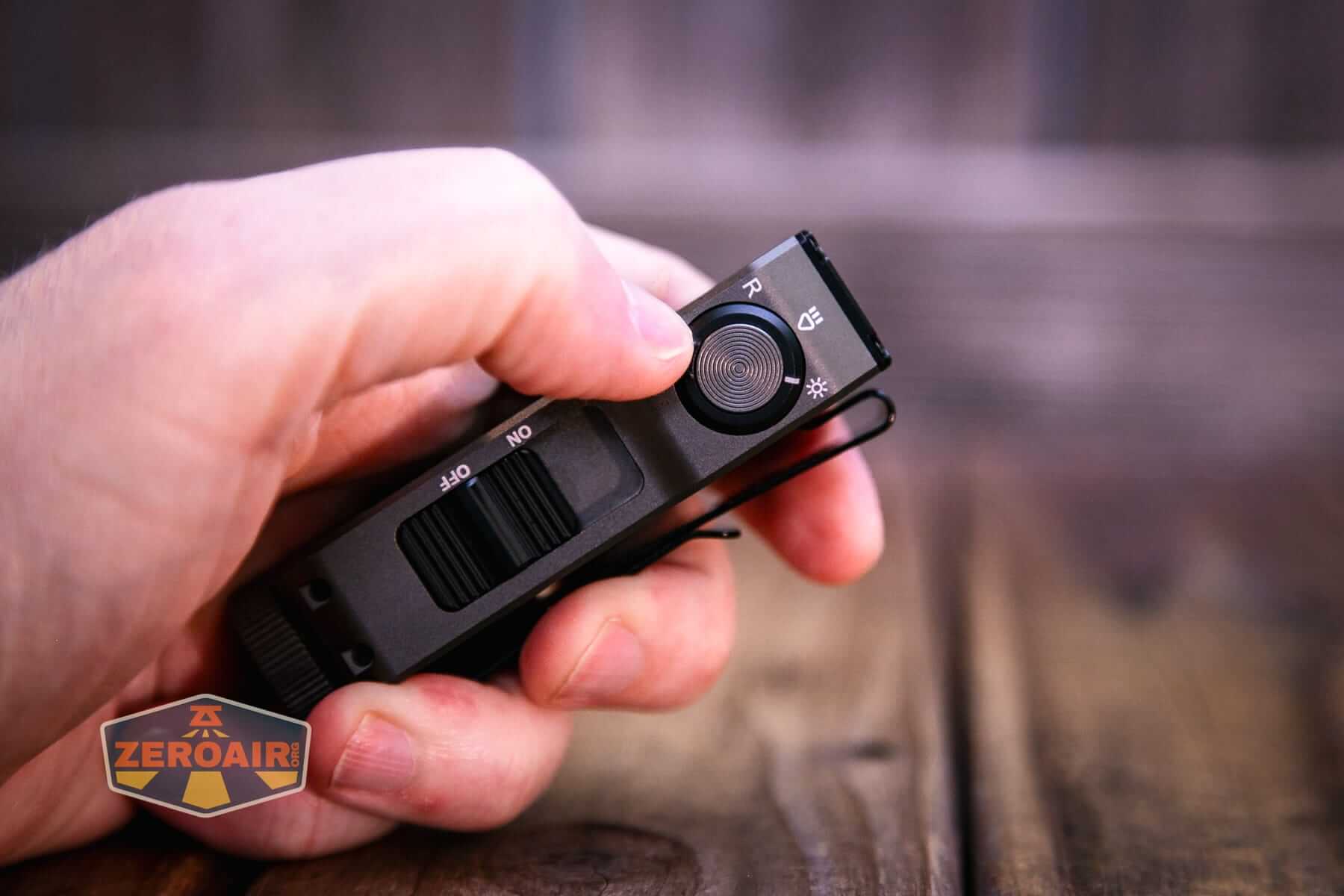 Wurkkos HD02 Mini EDC flashlight rotary control
