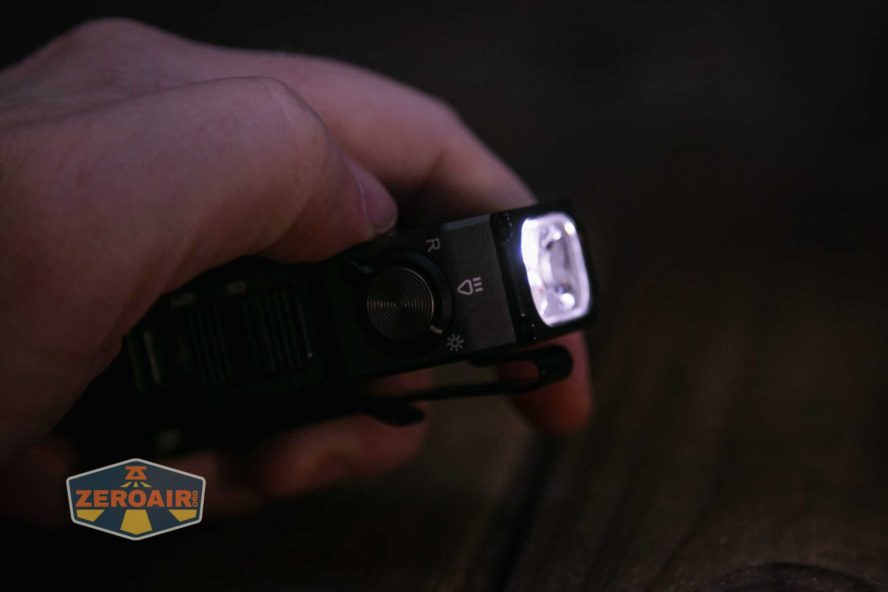 Wurkkos HD02 Mini EDC flashlight emitters on