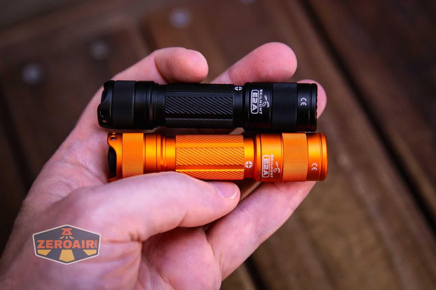 Skilhunt E2A V2 flashlight in hand