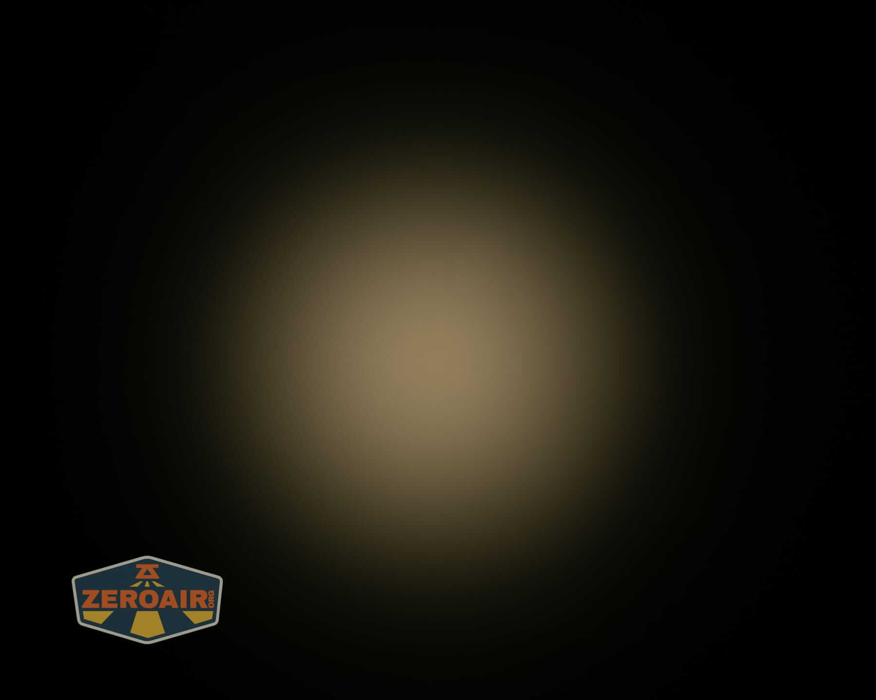 Skilhunt E2A V2 flashlight beamshots on ceiling