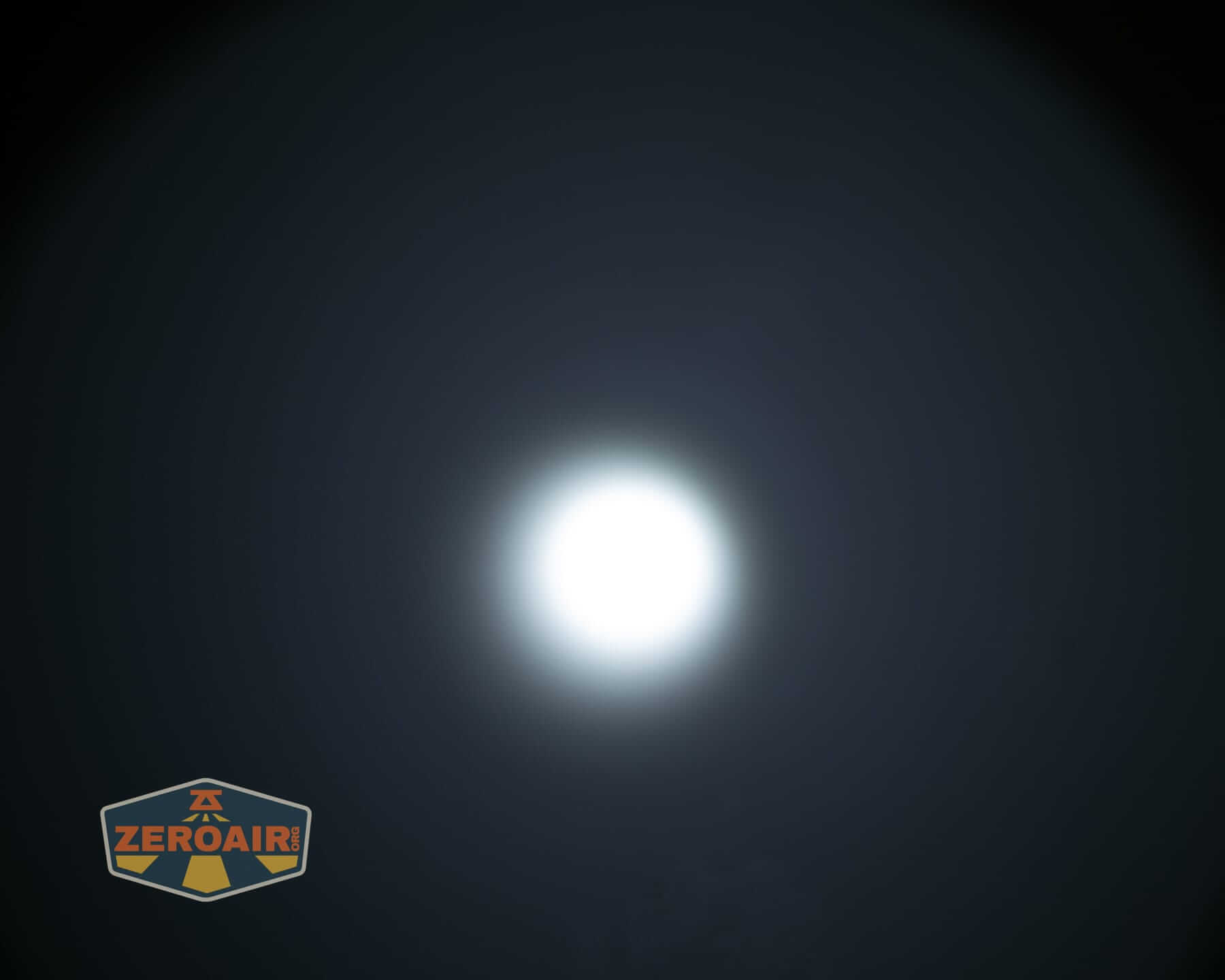 Sofirn IF22A V2 flashlight beamshots on ceiling