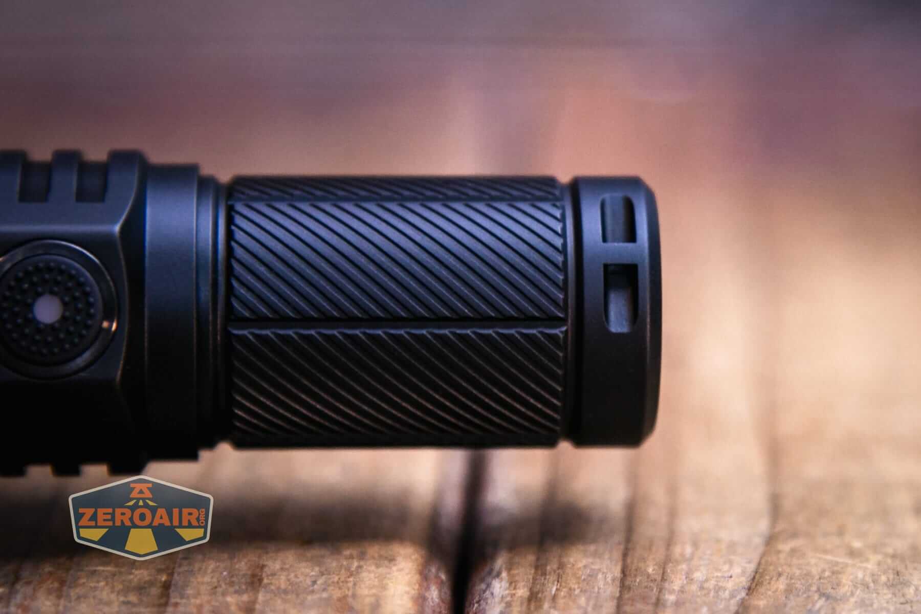 Speras M4 V3 compact EDC flashlight lanyard loop