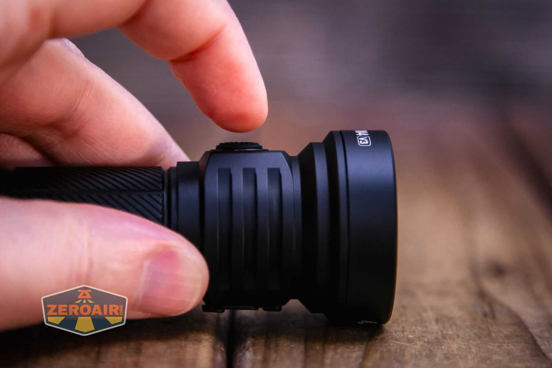 Speras M4 V3 compact EDC flashlight e-switch profile