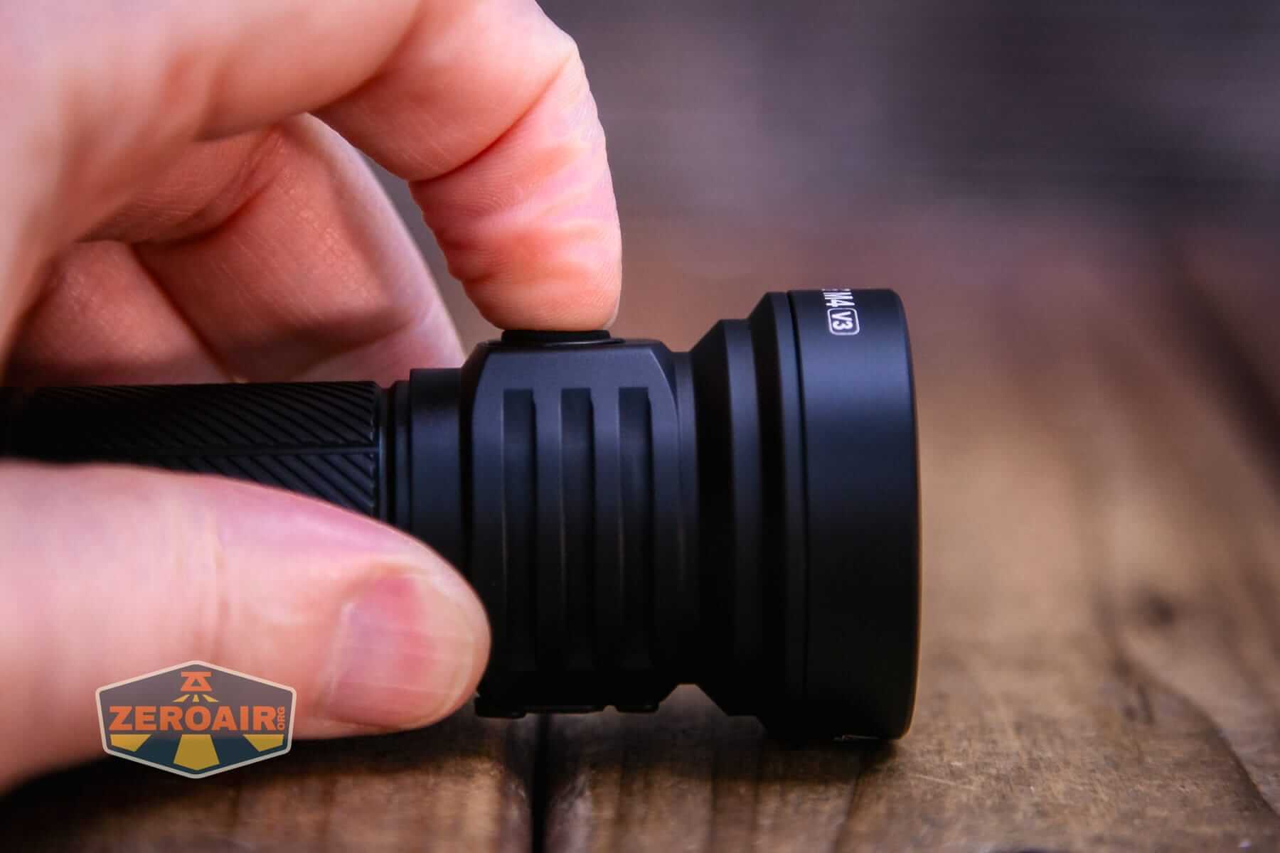 Speras M4 V3 compact EDC flashlight e-switch actuation
