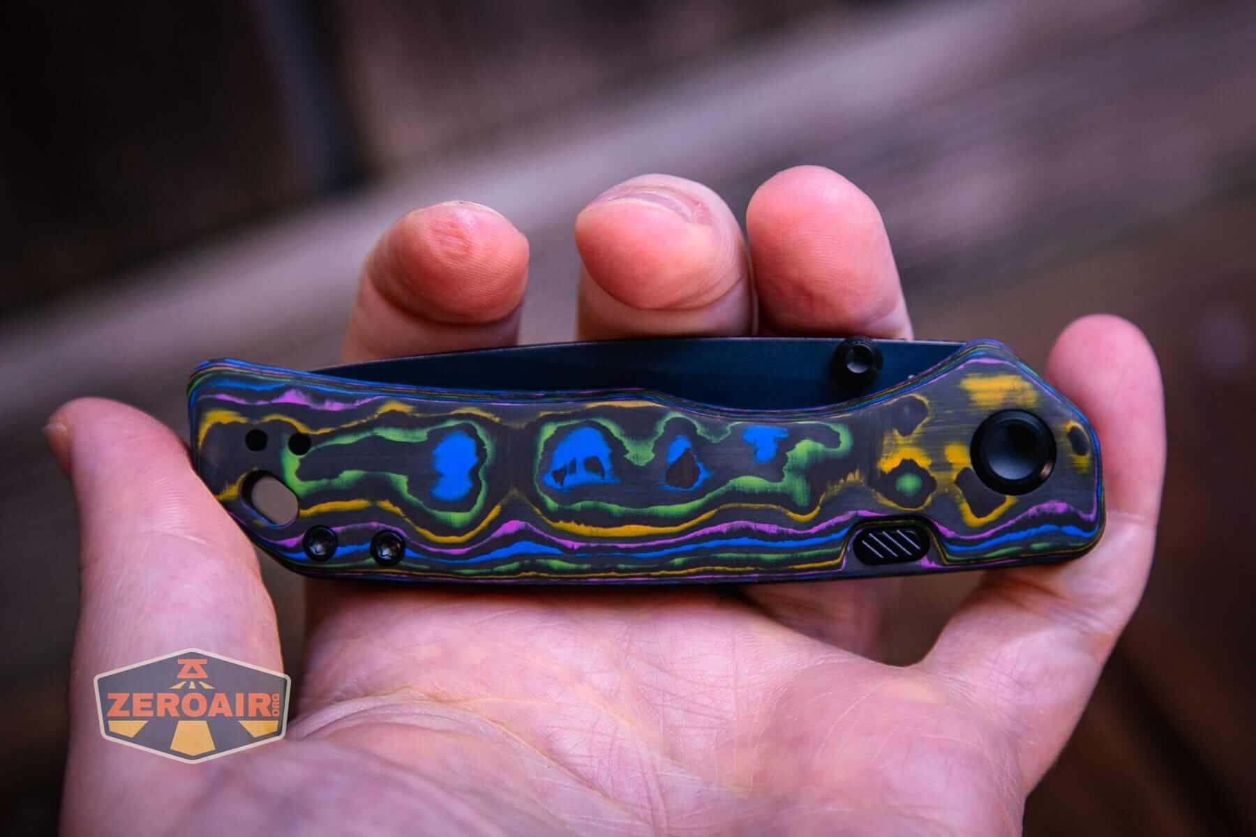 Vosteed Marten 330 knife in hand