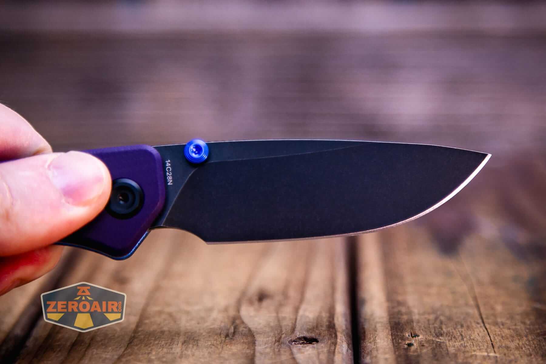 Vosteed Marten 330 Purple knife blade detail